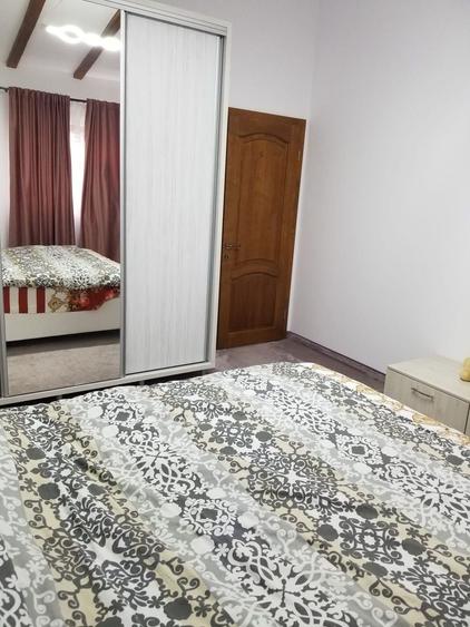 Casă individuală cu 3 camere cu Canalizare în Tărlungeni