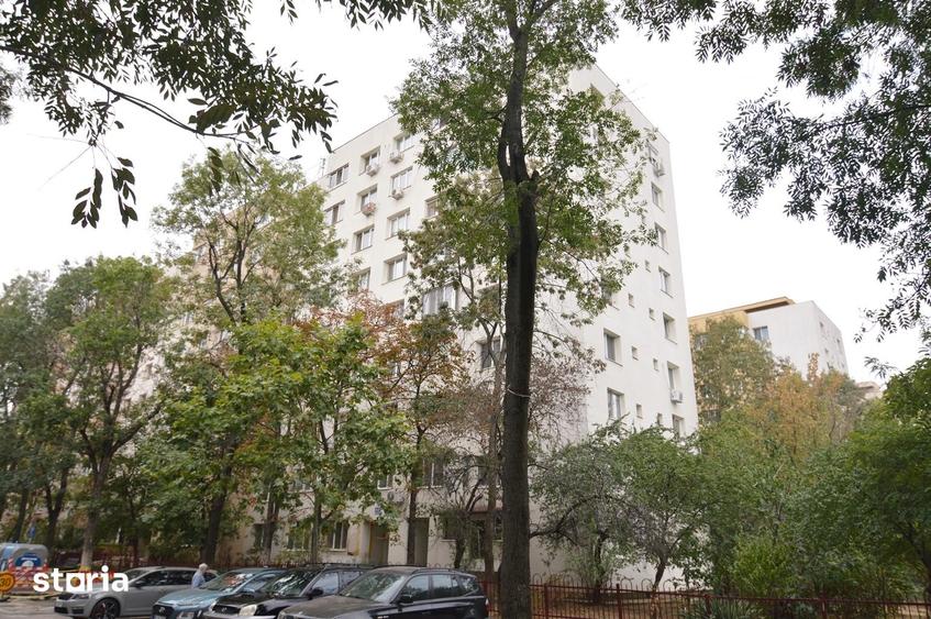 Apartament cu 3 camere decomandat în Ozana — fotografia 1