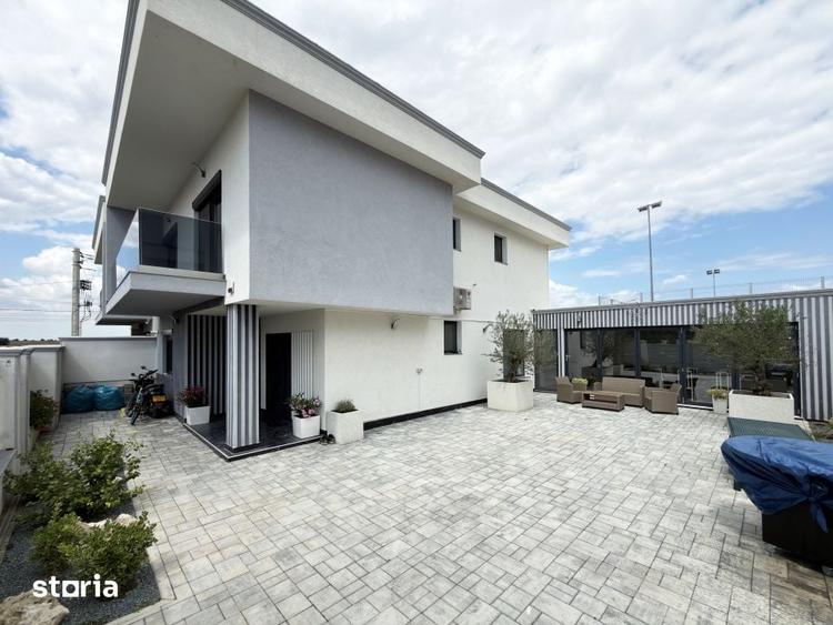 Casă cu 4 camere cu Teren 275 Mp în Central