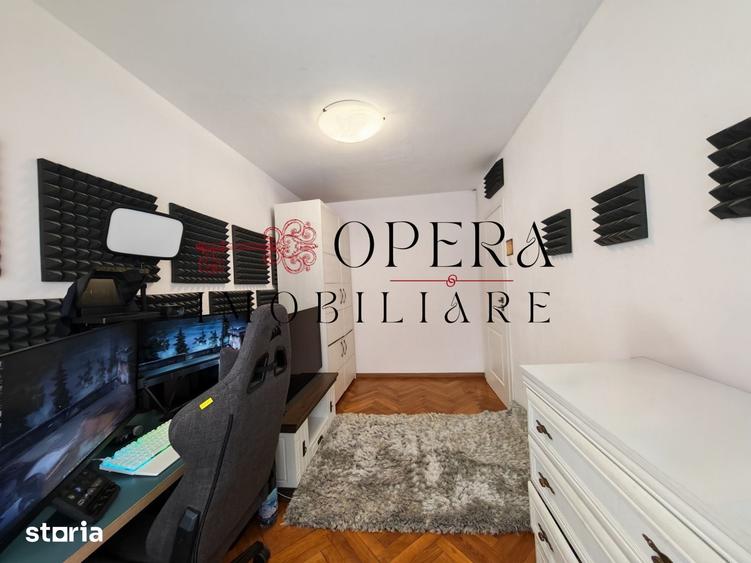 Apartament cu 3 camere nedecomandat în Podu Roș