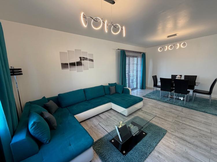 Duplex cu 4 camere cu Canalizare în Șura Mică
