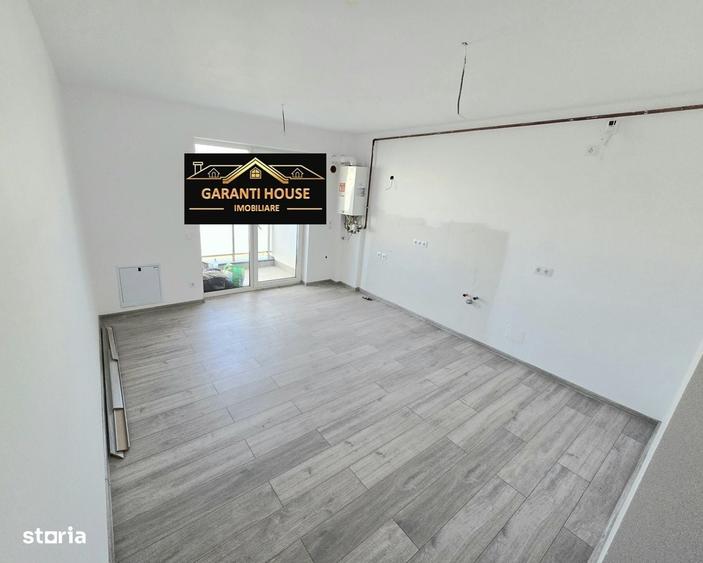 Garsonieră decomandată în Traian