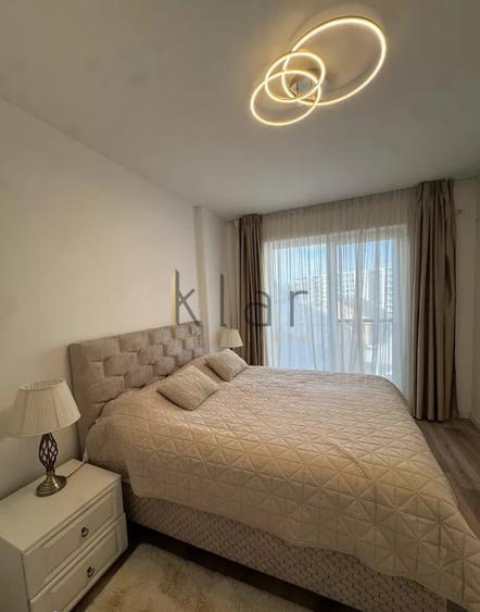Apartament cu 3 camere semidecomandat în Mărăști
