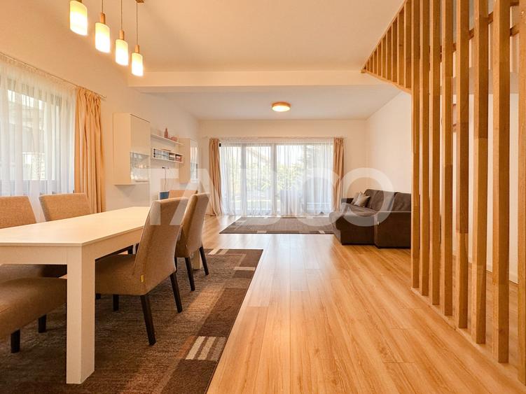Duplex cu 4 camere cu Canalizare în Europa