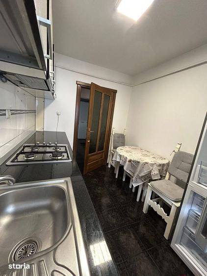 De inchiriat apartament cu 2 camere, etajul 3, zona ultracentrala - 4