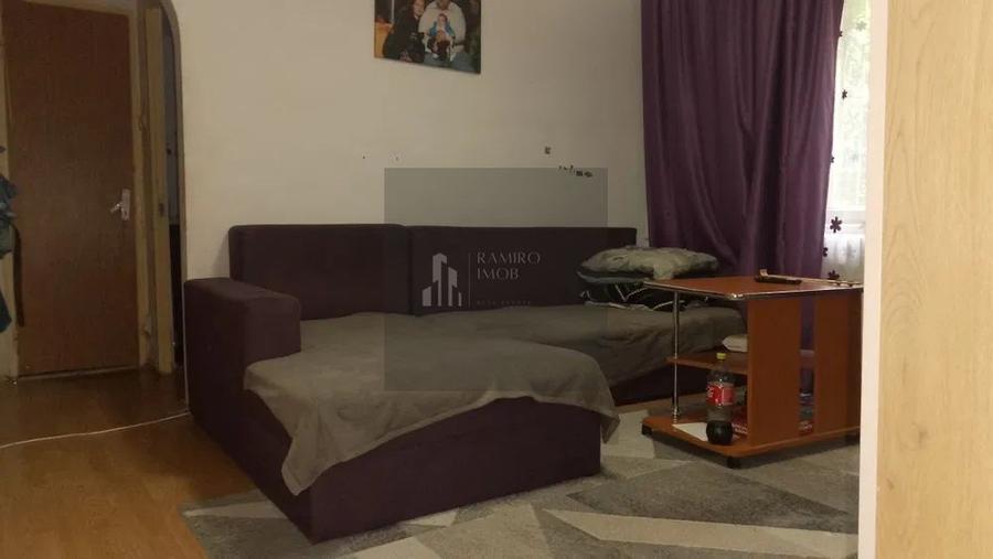 Apartament cu 2 camere semidecomandat în Brâncoveanu