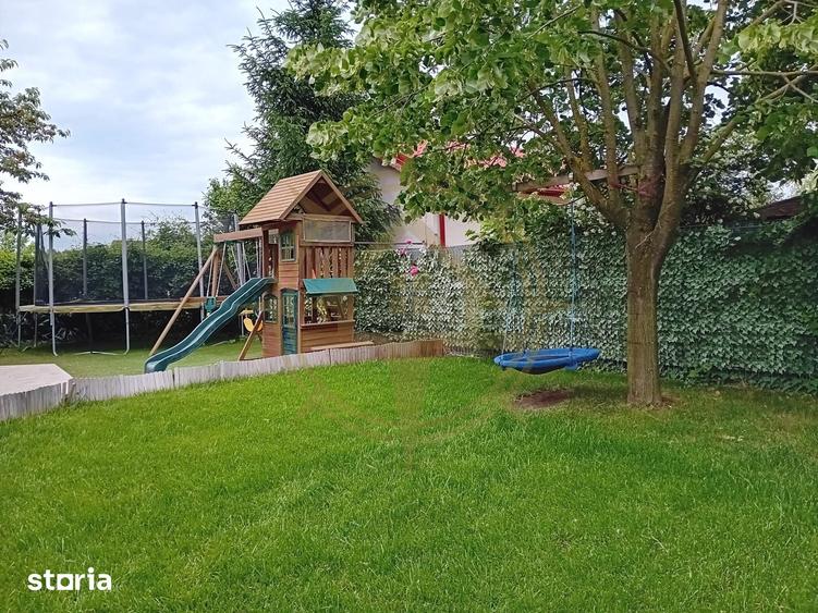 Casă cu 6 camere cu Teren 665 Mp în Corbeanca