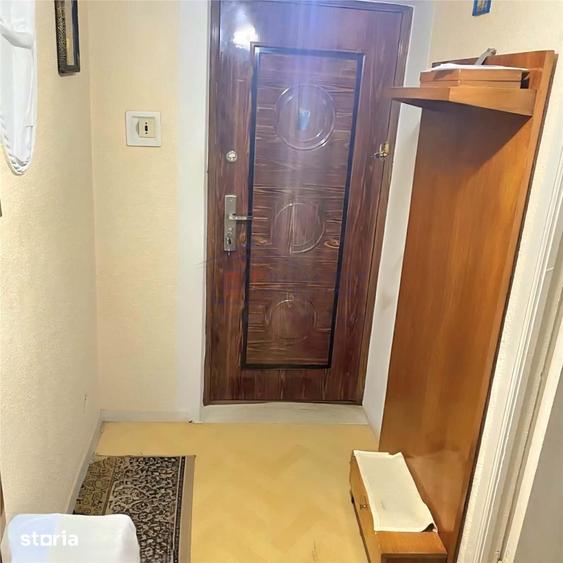Apartament cu 3 camere decomandat în Burdujeni