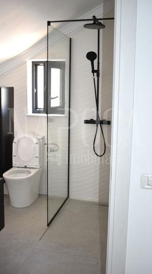 Casă individuală cu 4 camere cu Canalizare în Central