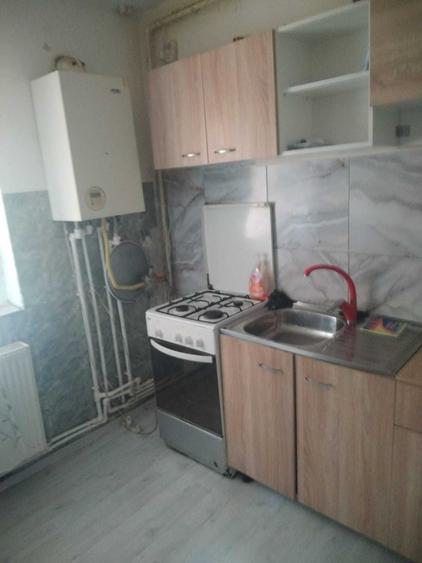 Apartament cu 2 camere nedecomandat în Central
