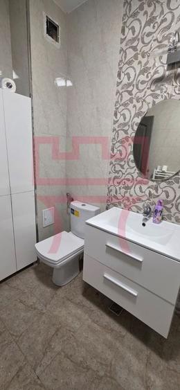 Apartament cu 2 camere semidecomandat în Florești