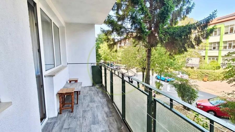 Apartament cu 2 camere semidecomandat, mobilat în Hipodrom 2
