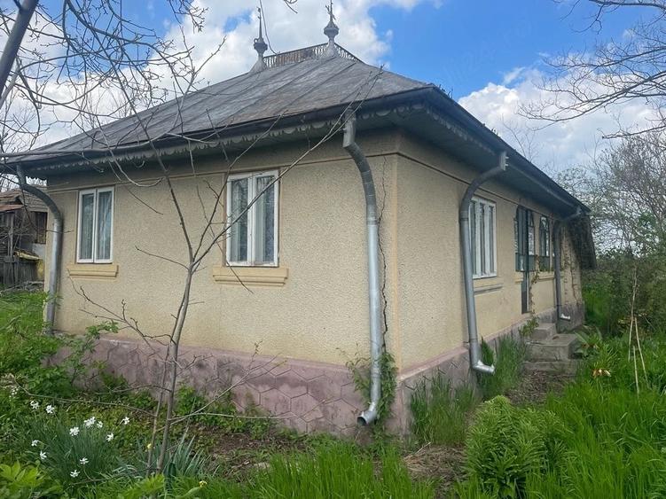Casă cu Teren 776 Mp în Boldești