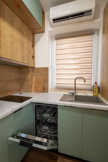 Apartament cu 3 camere decomandat, mobilat în Sântandrei