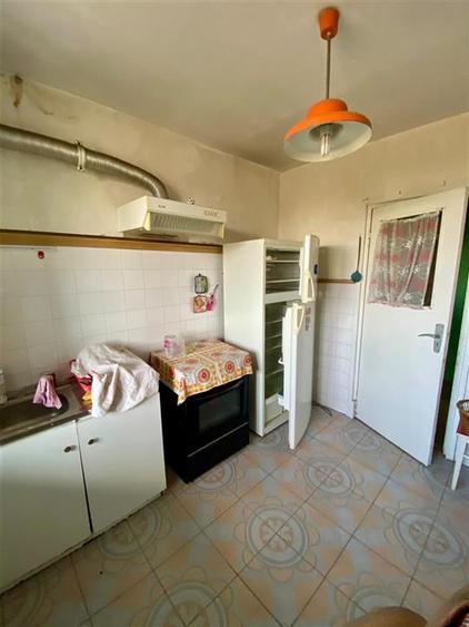 Apartament cu 3 camere decomandat în Rogerius