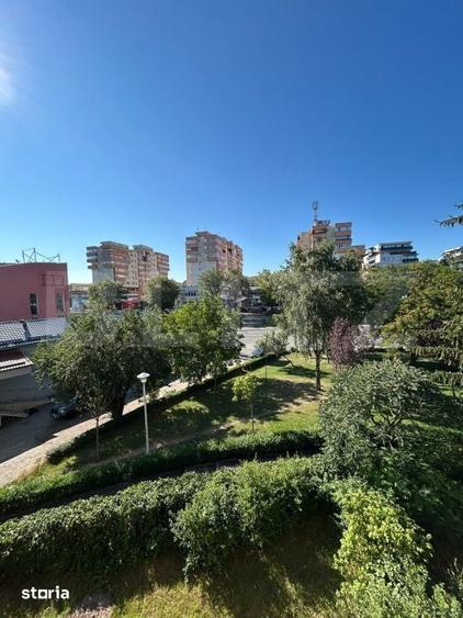 Apartament cu 2 camere decomandat în Zorilor