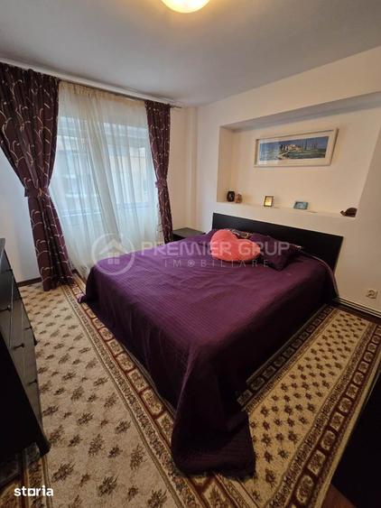 Apartament cu 3 camere decomandat în Păcurari