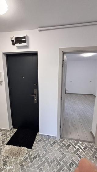 Apartament cu 3 camere decomandat în Dâmbu Pietros