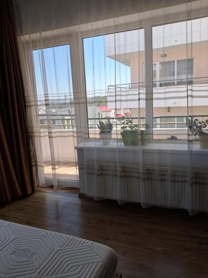 Apartament cu 2 camere decomandat în Chinteni