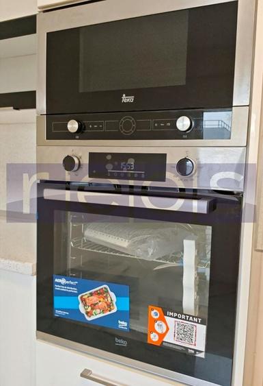 Apartament cu 4 camere decomandat, mobilat în Decebal