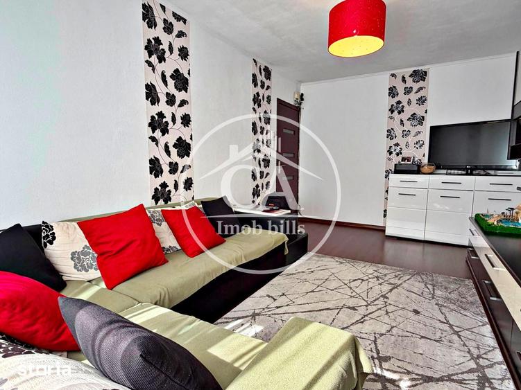 Apartament cu 3 camere decomandat în Orașul Nou