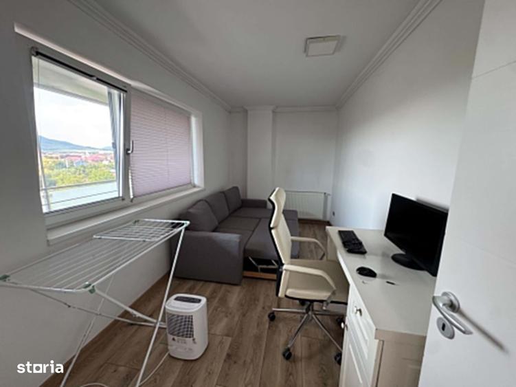 Apartament cu 3 camere în Ștefan cel Mare