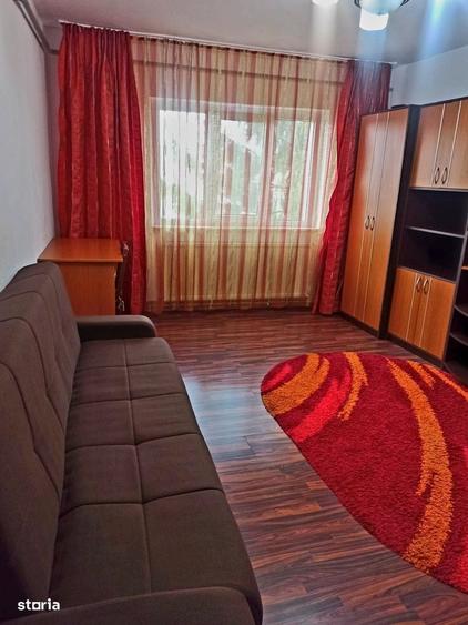 Apartament cu 2 camere decomandat în Trivale