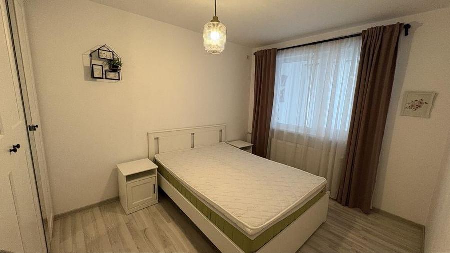 Apartament cu 2 camere semidecomandat în Militari
