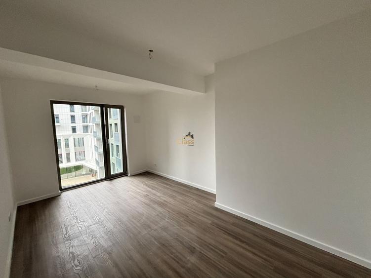 Apartament cu 3 camere semidecomandat în Semicentral