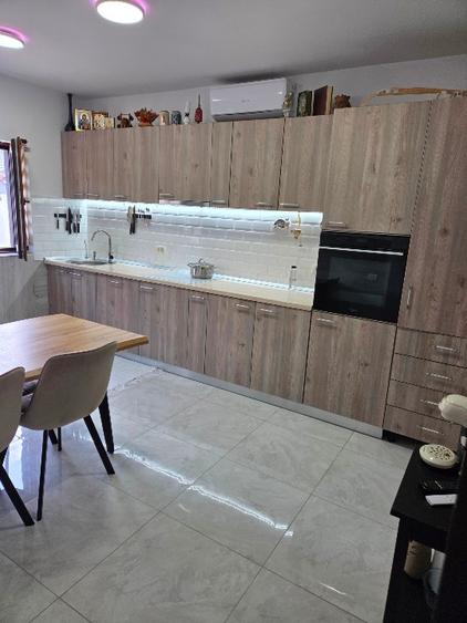 Casă individuală cu 3 camere cu Teren 300 Mp în Agigea