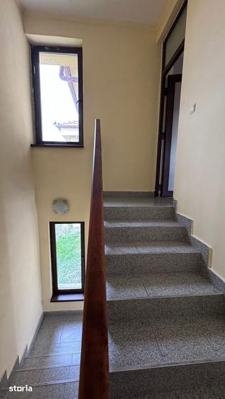Casă cu 5 camere cu Teren 450 Mp în Central