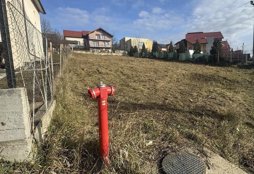 Teren Construcții intravilan de 800 mp, în Dâmbul Rotund