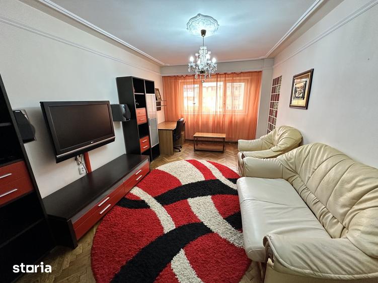 Apartament cu 3 camere / duplex de vanzare in zona Calea Calara?ilor - 1