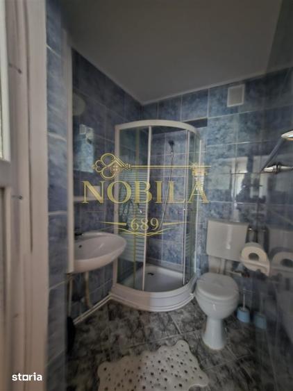 Spațiu comercial, de 351 mp, în Central