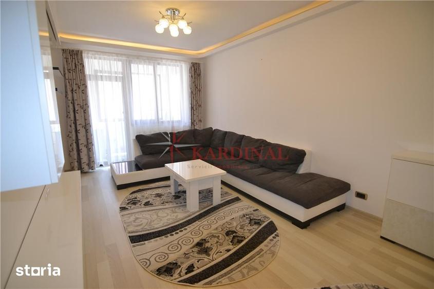 Apartament cu 3 camere decomandat, mobilat în Tractorul
