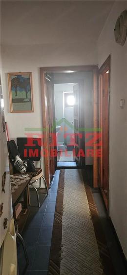 APARTAMENT 3 CAMERE , CENTRU,A. CARACALLA - 6