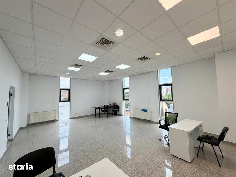 Spațiu comercial, de 51 mp, în Central