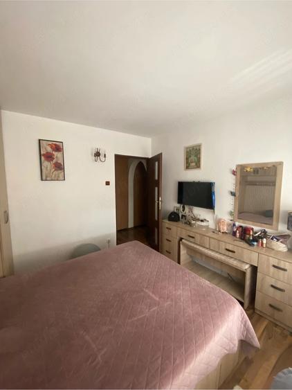 Apartament cu 3 camere decomandat în Nicolae Grigorescu
