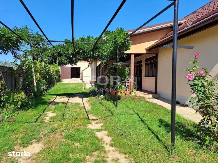 Casă cu 4 camere cu Teren 1900 Mp în Central