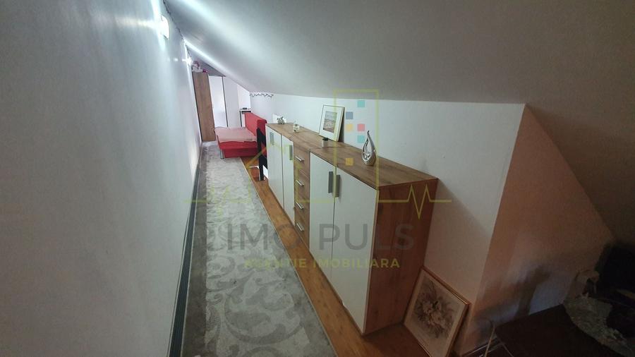 Apartament cu 4 camere semidecomandat, mobilat în Girocului