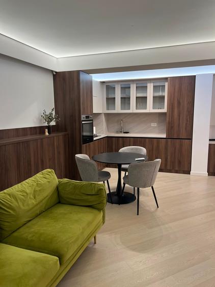 Apartament cu 2 camere decomandat în Pipera
