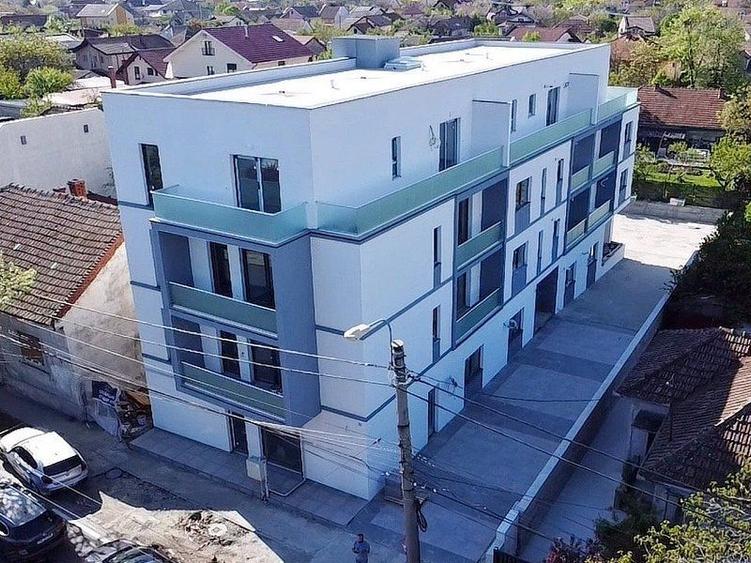 Apartament cu 3 camere decomandat în Mehala