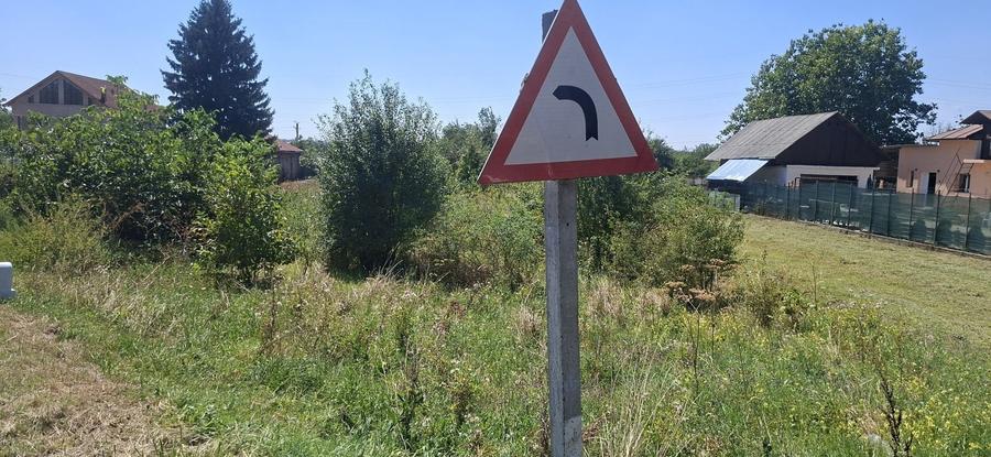 Teren de vanzare in Valea Voievozilor - 1
