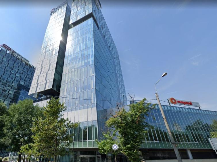 Birou, de 15 mp, în Central