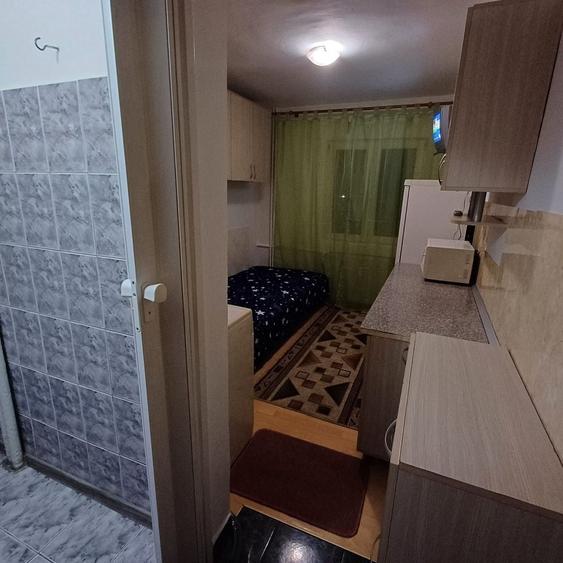 Garsonieră decomandată în Fortuna