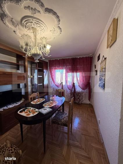 Apartament cu 3 camere decomandat în Central