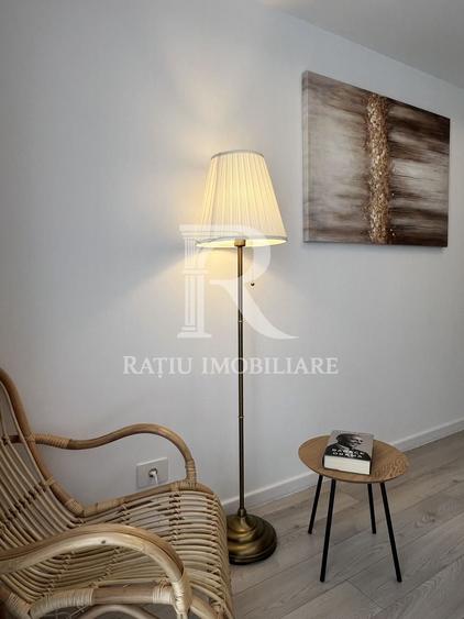 Apartament cu 3 camere decomandat, mobilat în Calea Aradului