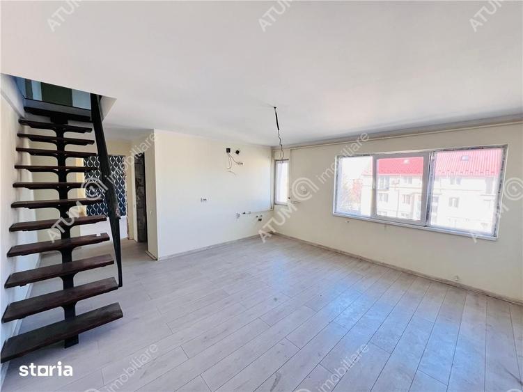 Apartament cu 4 camere decomandat în Central