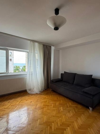 Apartament cu 2 camere decomandat, mobilat în Faleza Nord