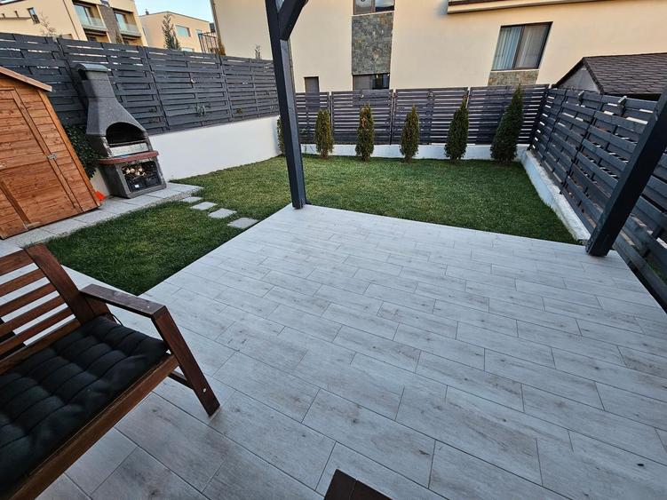 Duplex cu 4 camere cu Canalizare în Iris